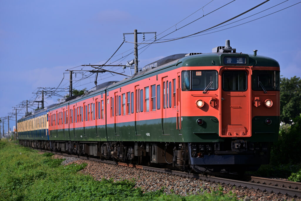 しなの鉄道115系 豊野ストレート